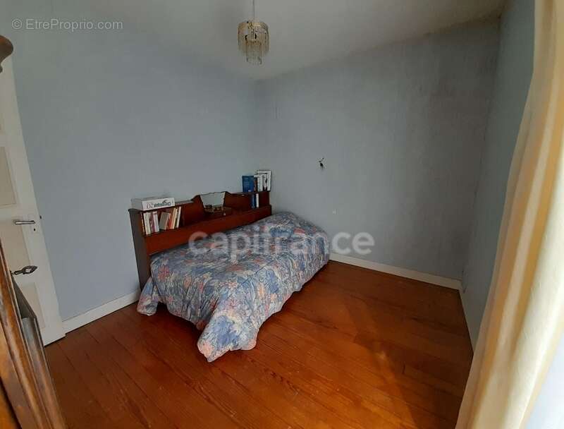 Maison à LA FERRIERE-AUX-ETANGS