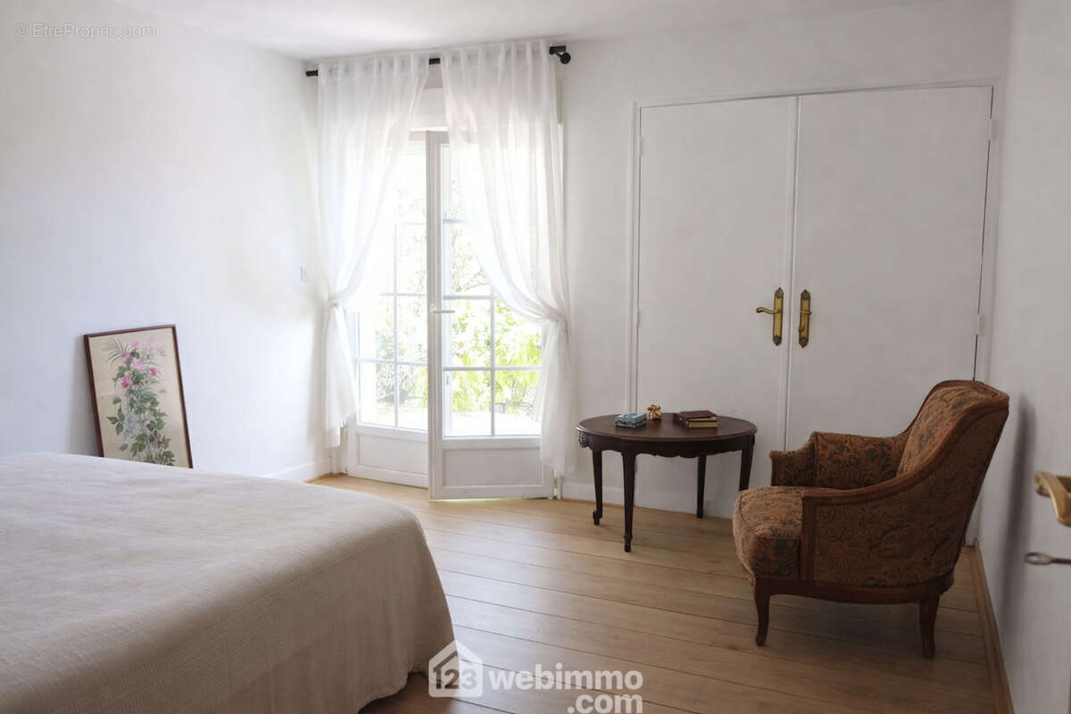 Maison 190 m² à Le Thoronet  - photo 11