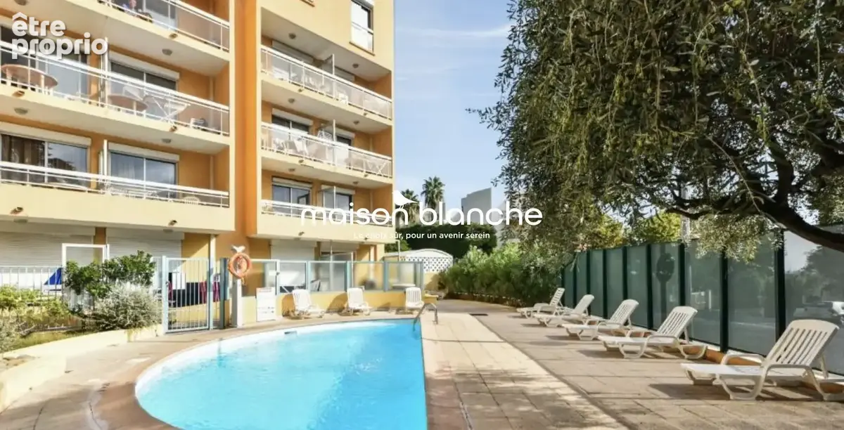 Appartement 1 pièce 25 m² à vendre à Antibes (06160) - photo 2