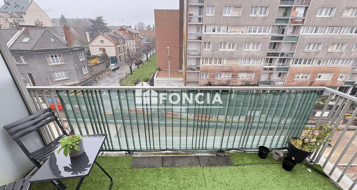 Appartement à NOISY-LE-SEC