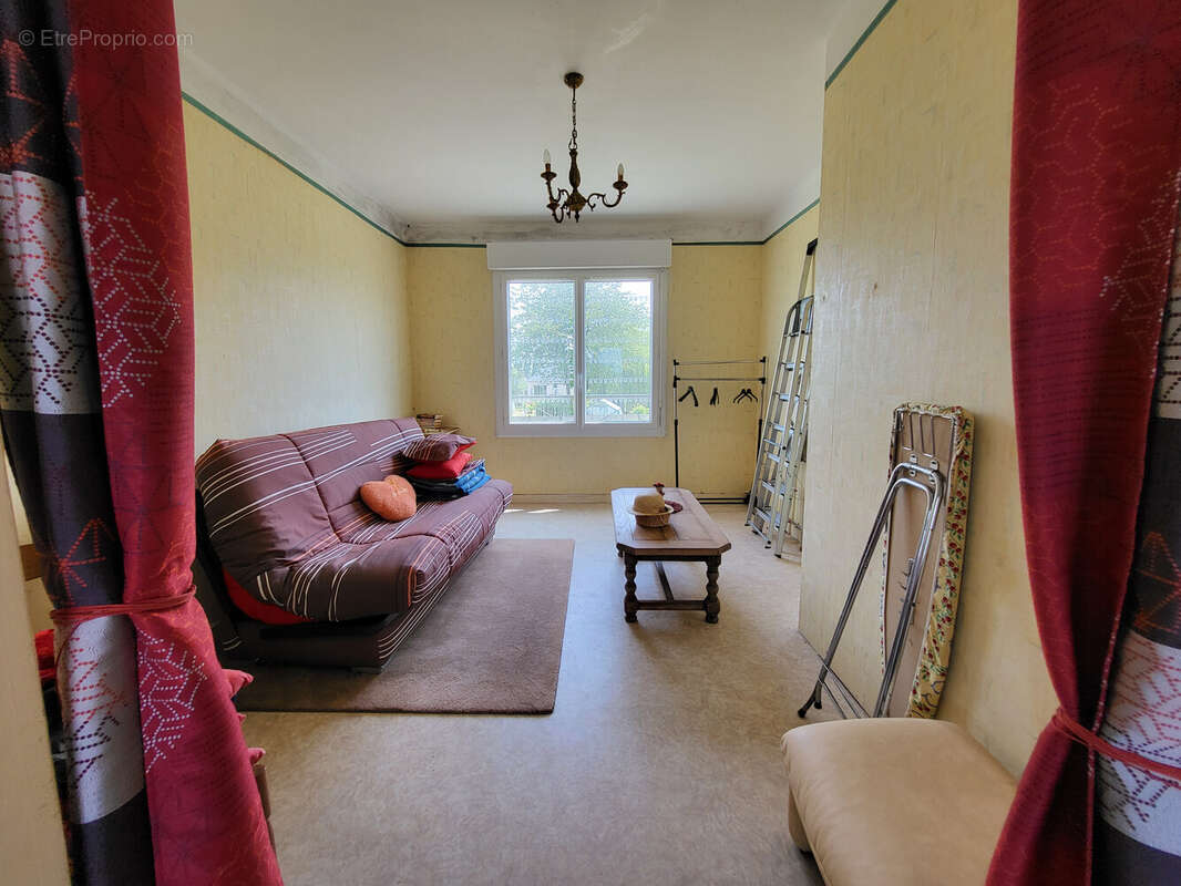 Maison à PLOUEC-DU-TRIEUX