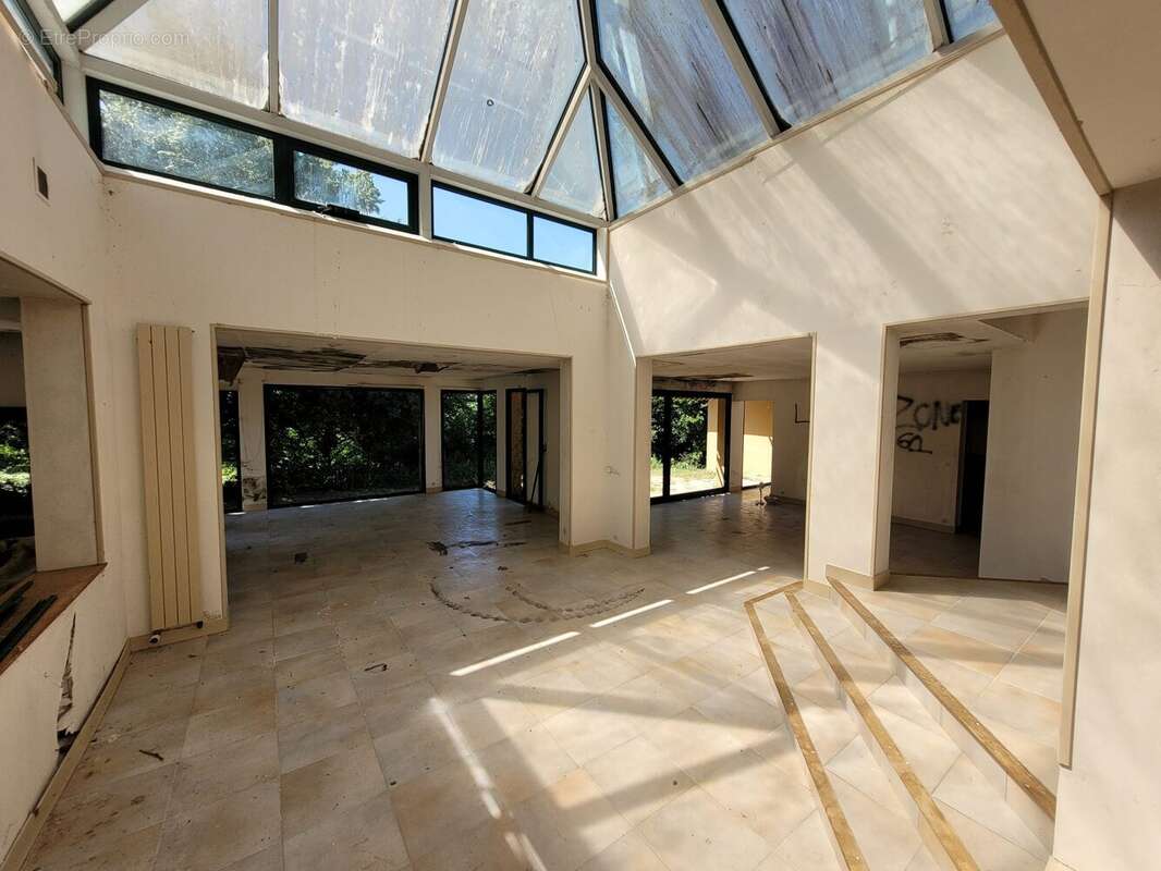 Maison à LONGNY-AU-PERCHE