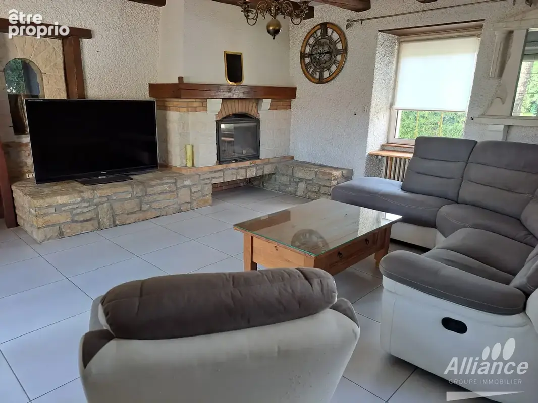 Maison avec 4 chambres terrain 1835  m2 avec grange - photo 14