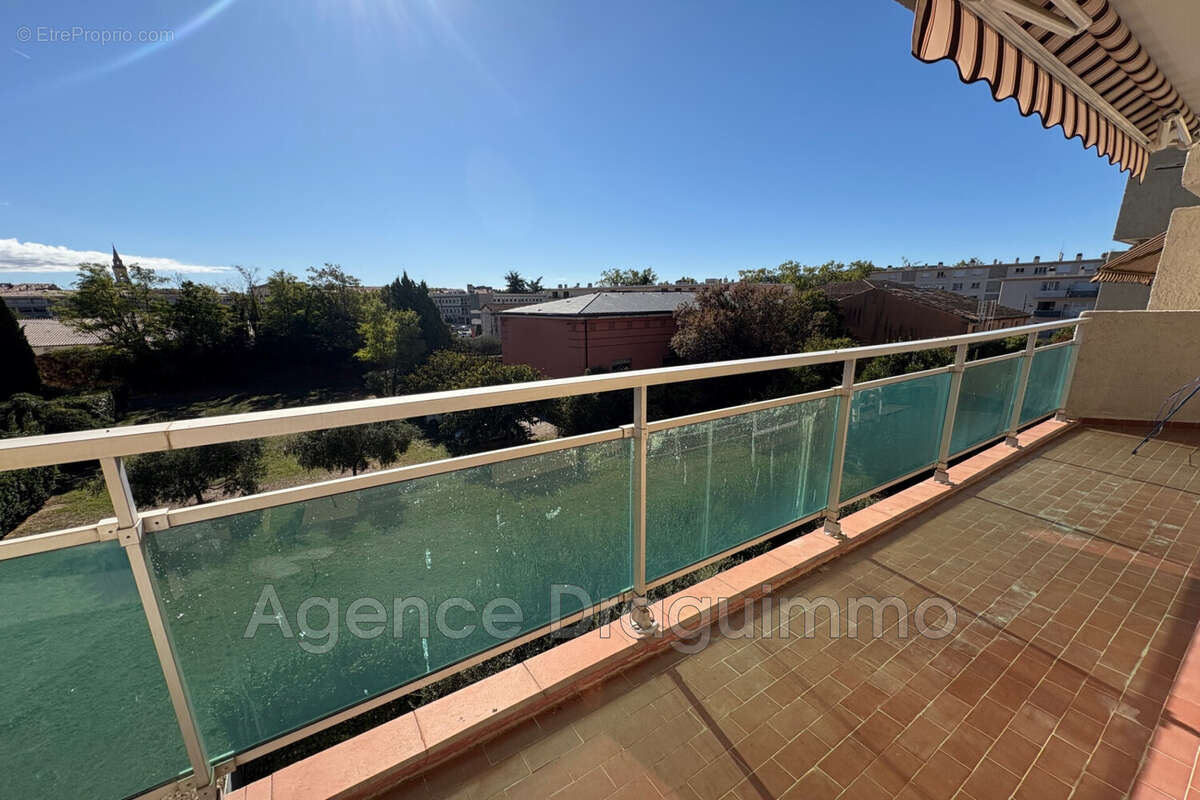 Appartement à DRAGUIGNAN