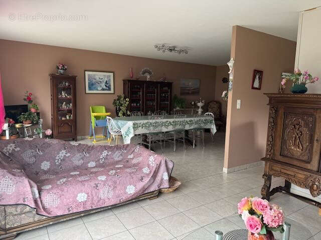 Maison à SAINT-AUBIN-LA-PLAINE