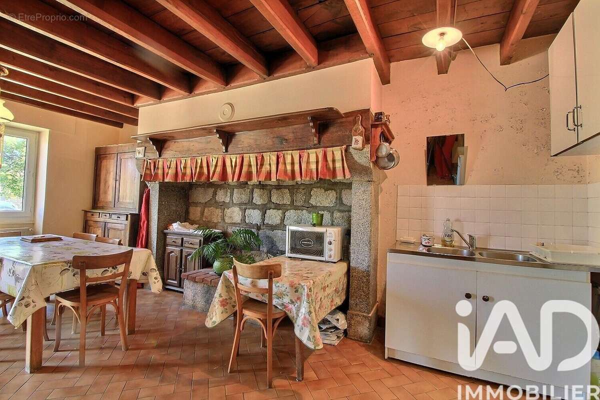 Photo 5 - Maison à SAINT-PARDOUX-D'ARNET