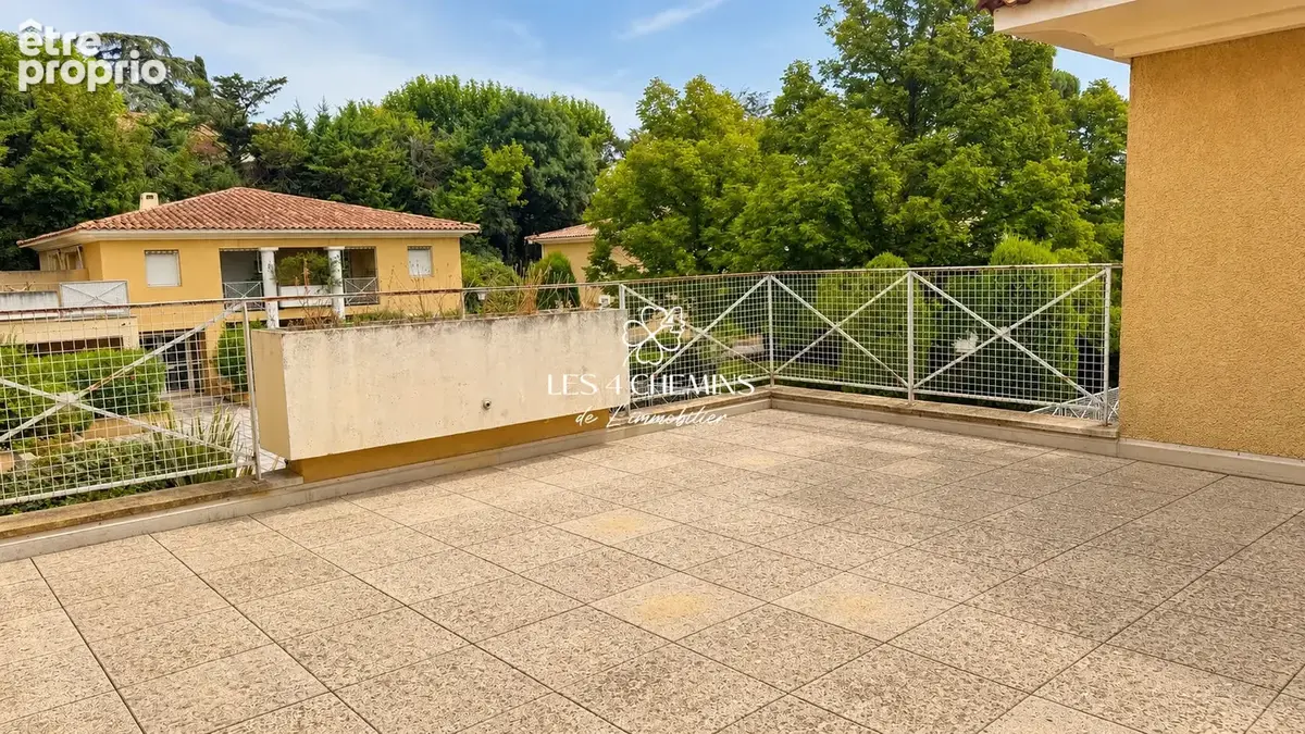 Appartement 2 pièces à vendre à Aix-en-Provence 58 m2 Terrasses 40 m2 - photo 2