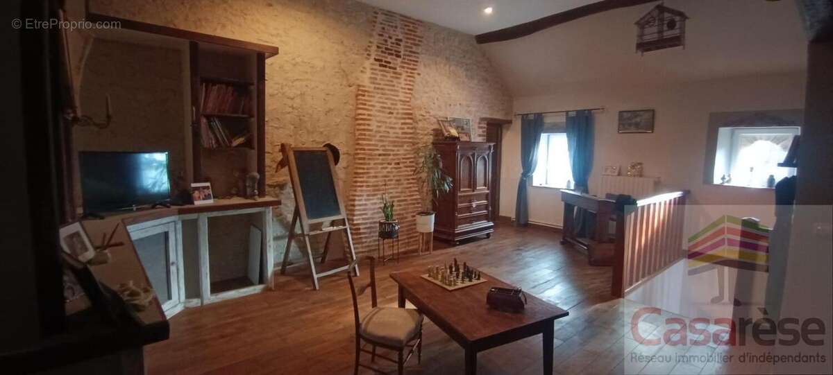 Maison à OUZOUER-LE-MARCHE