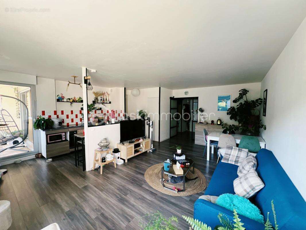 Grand F2 de 64,55 m² avec balcon, loggia, cave et parking – Dourdan - photo 3