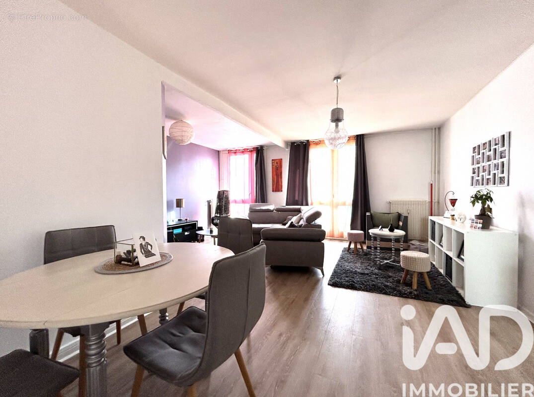 Photo 1 - Appartement à JOUE-LES-TOURS