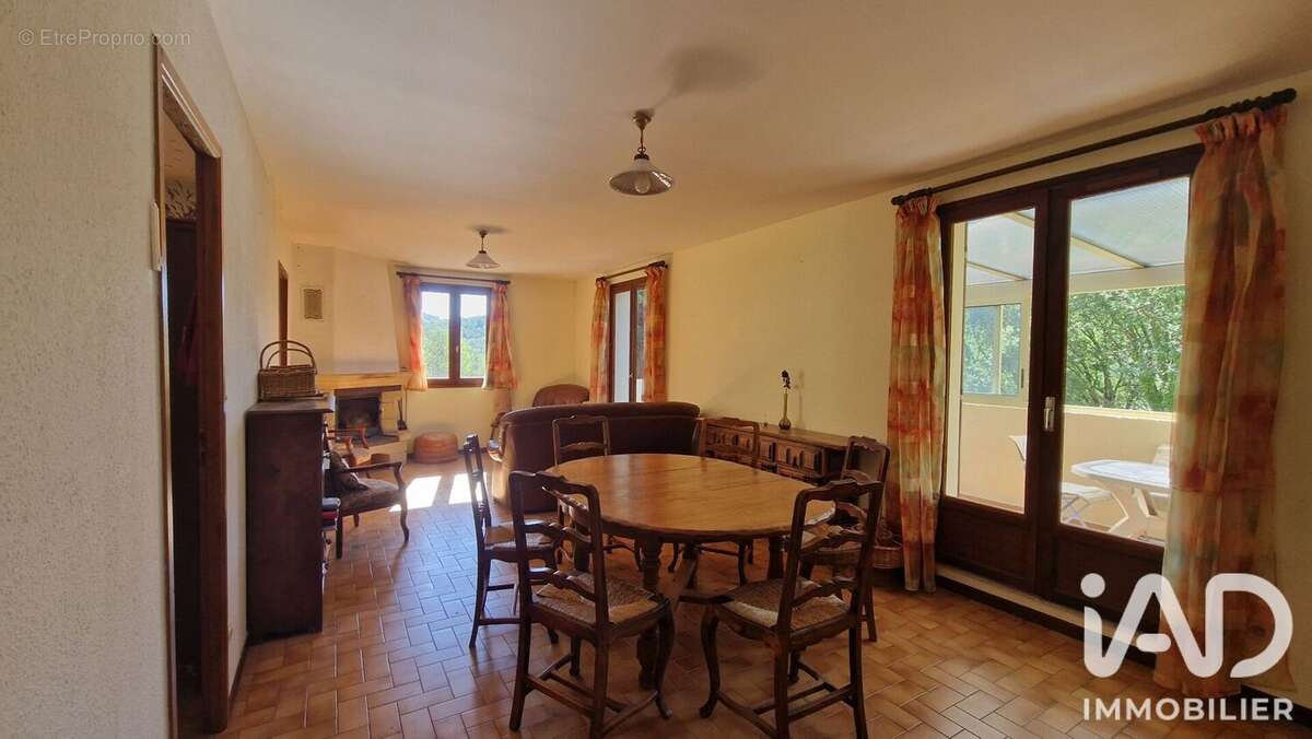Maison 105 m² à Riez  - photo 6