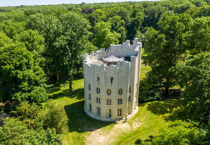 Terrain à CHAMBOURCY