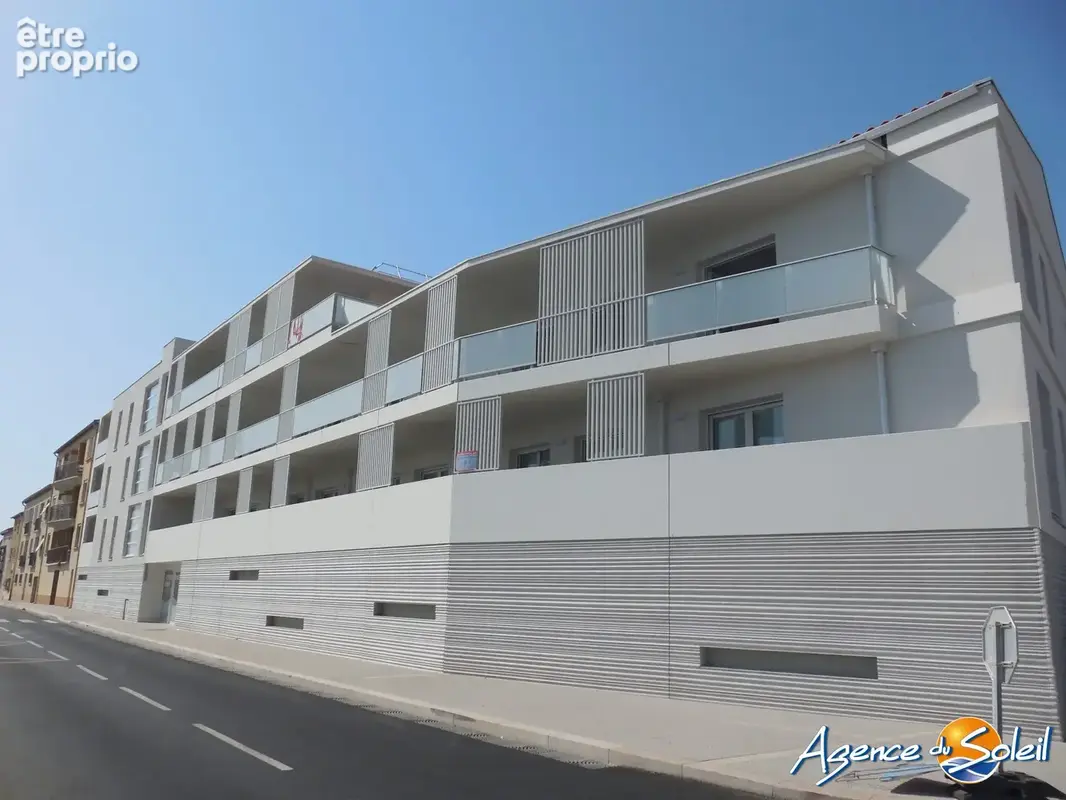 Appartement 3 pièces 71 m² à vendre à Port-La-Nouvelle (11210) - photo 1