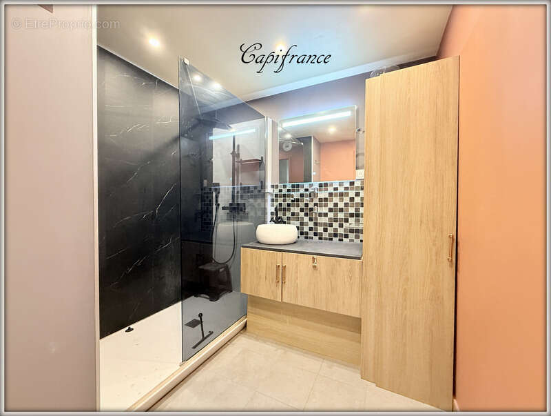 Appartement à LE BLANC-MESNIL