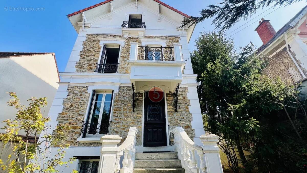 Maison à VILLEMOMBLE