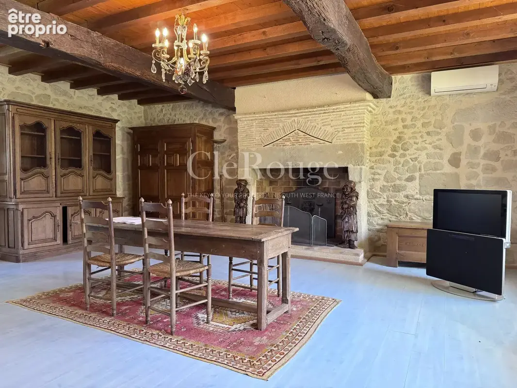 10 minutes de Marmande — Demeure du XVIIe siècle restaurée avec second logis, piscine et pigeonnier - photo 32