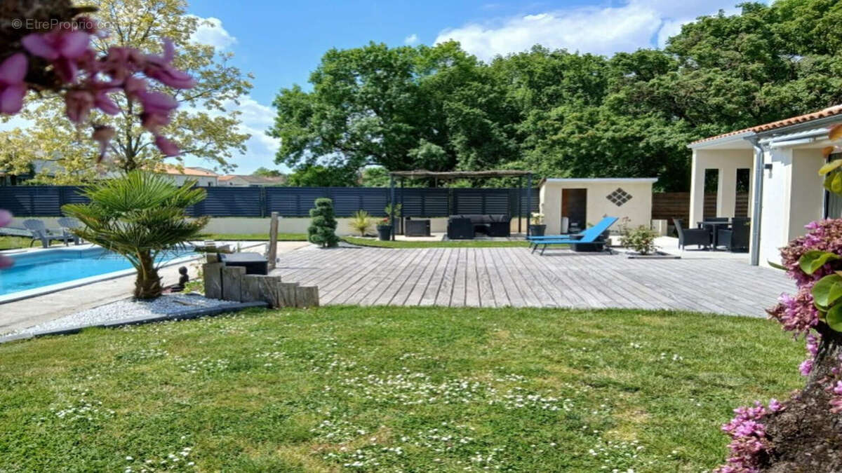 Maison à SAINT-HIPPOLYTE