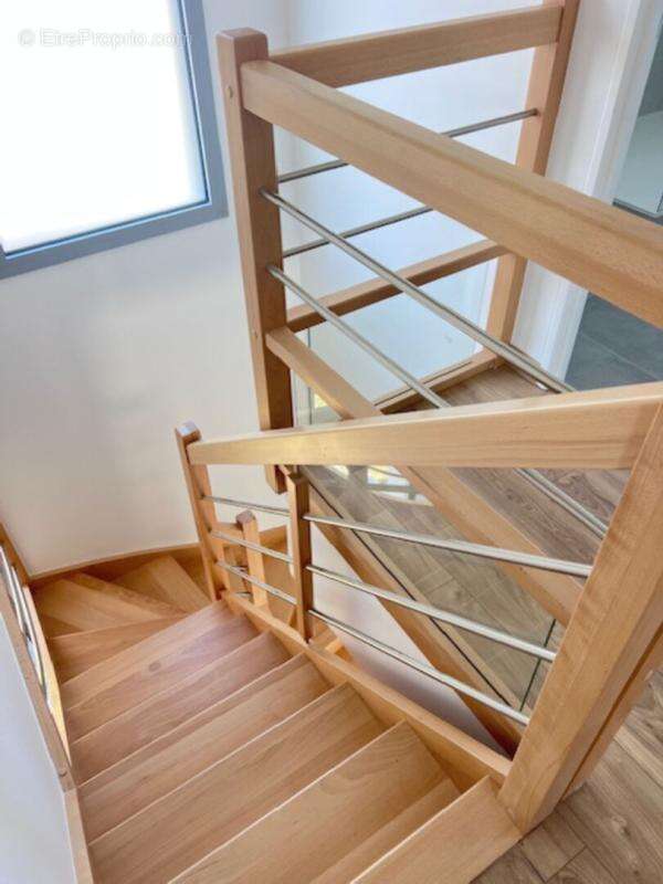 Maison à SAINT-LOUBES