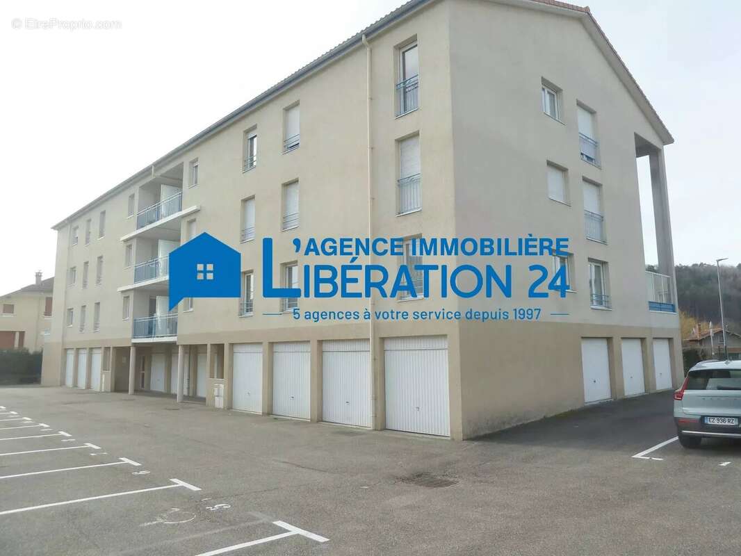 APPARTEMENT T2 56m²  Ascenseur +2terrasses+garage+parking+cave - photo 3