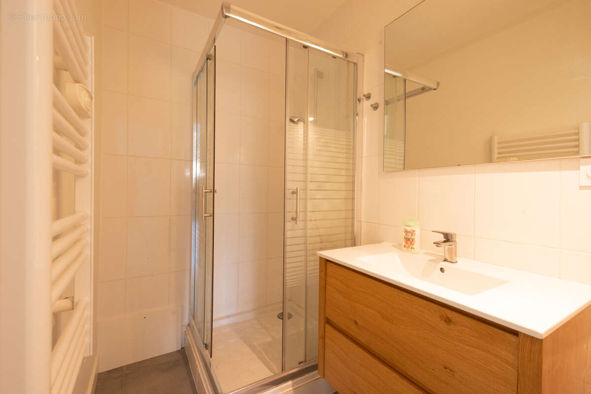 Appartement à LATRESNE