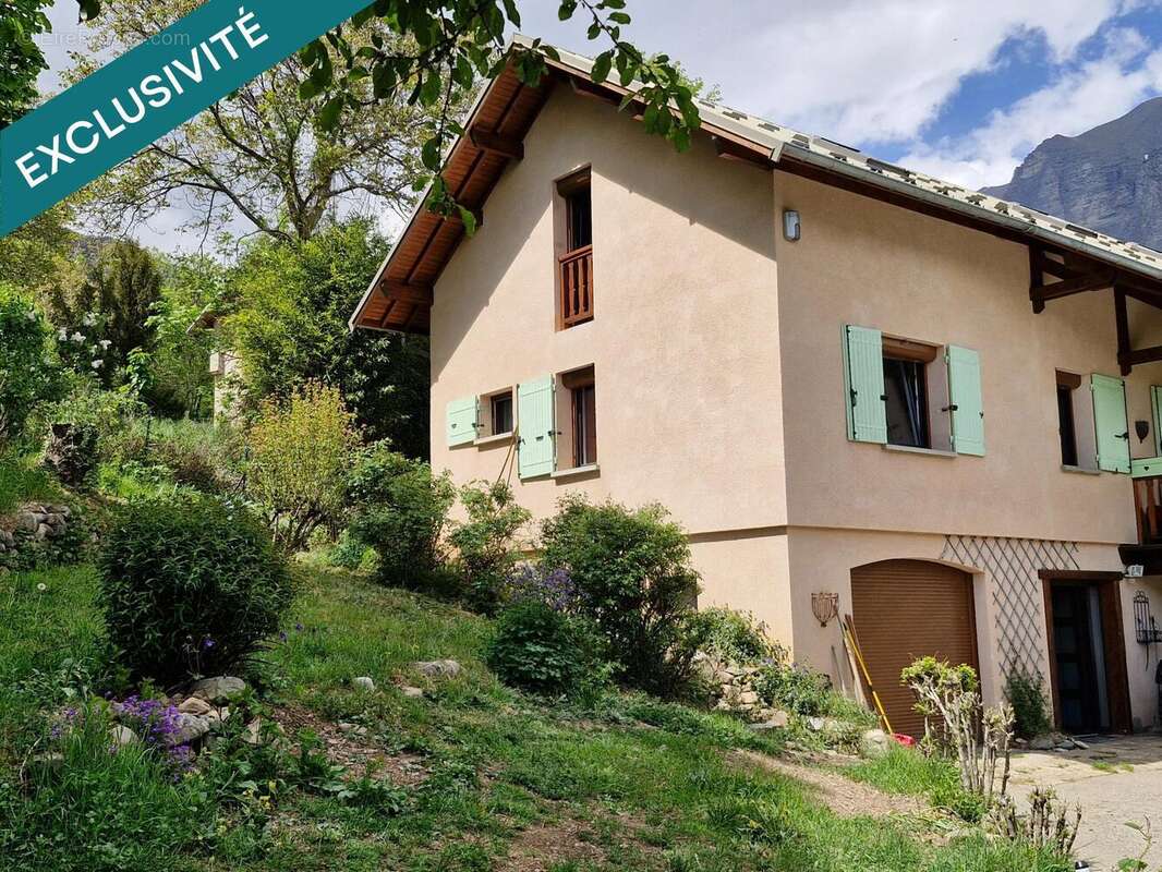 Photo 2 - Maison à CHATEAUROUX-LES-ALPES