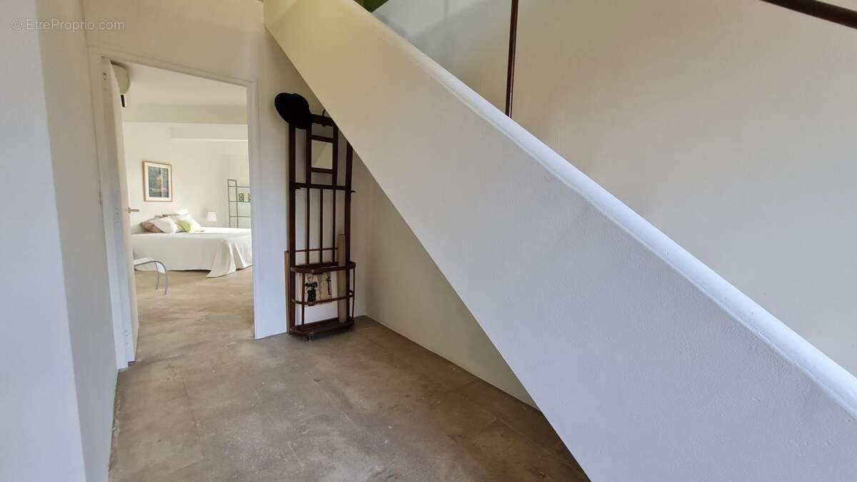 Maison à LES ANGLES