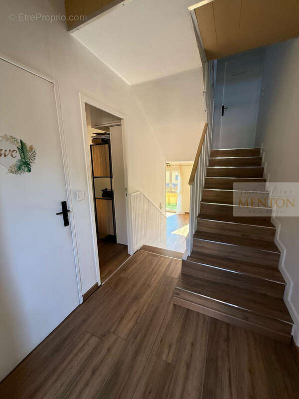 Appartement à MENTON