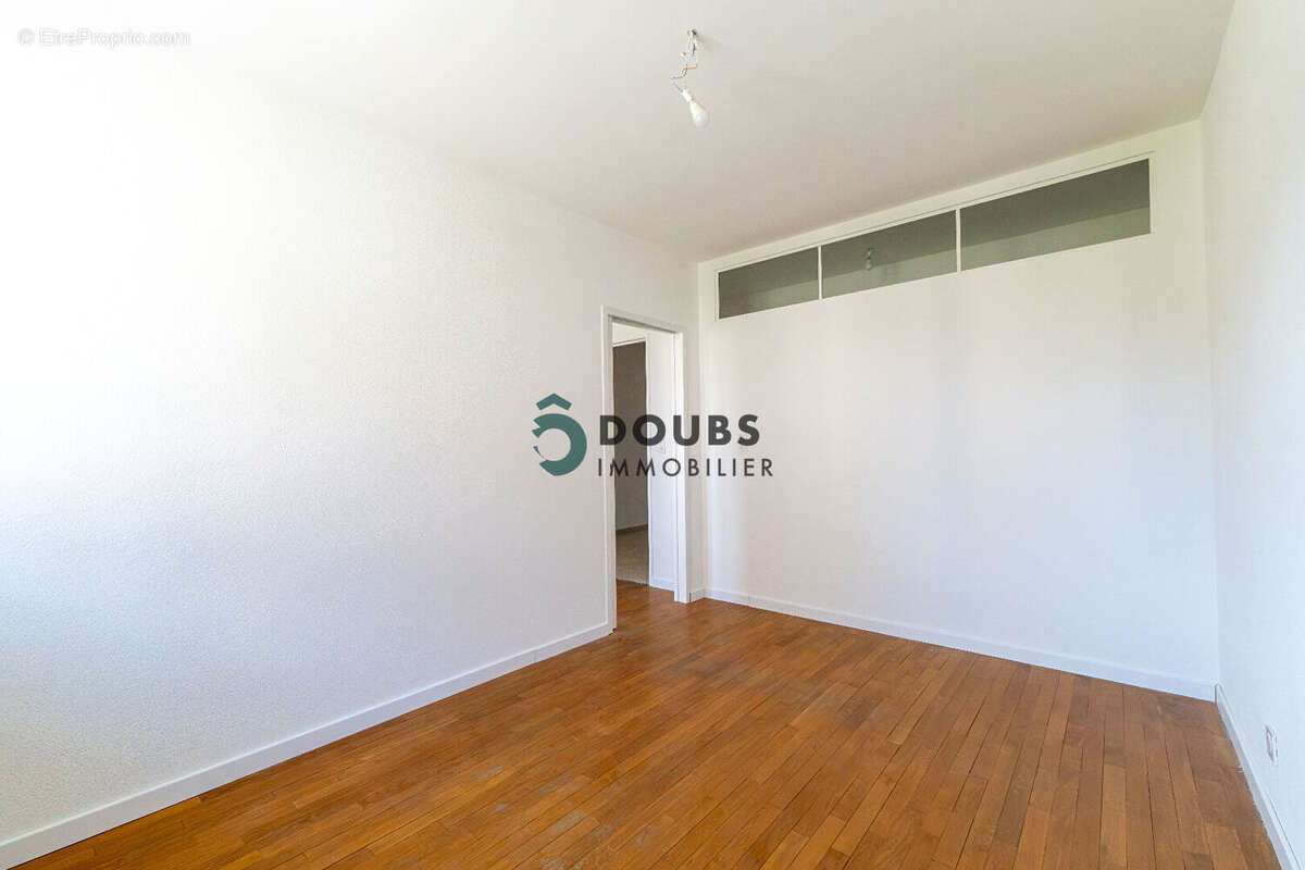 Appartement à Maiche - photo 11
