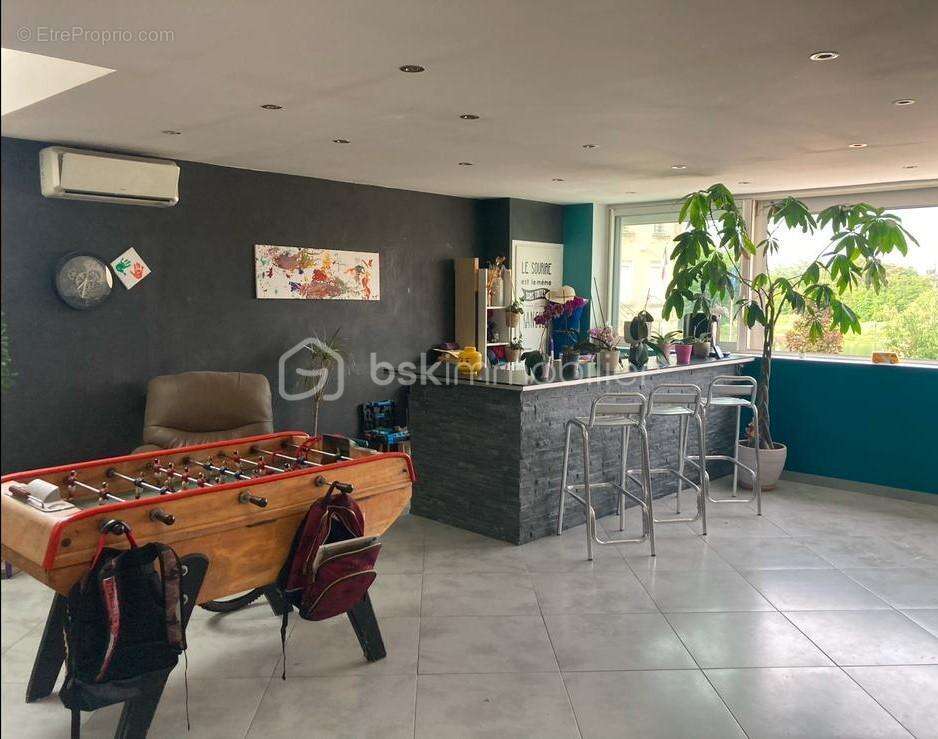 Appartement à BOURG-SAINT-ANDEOL