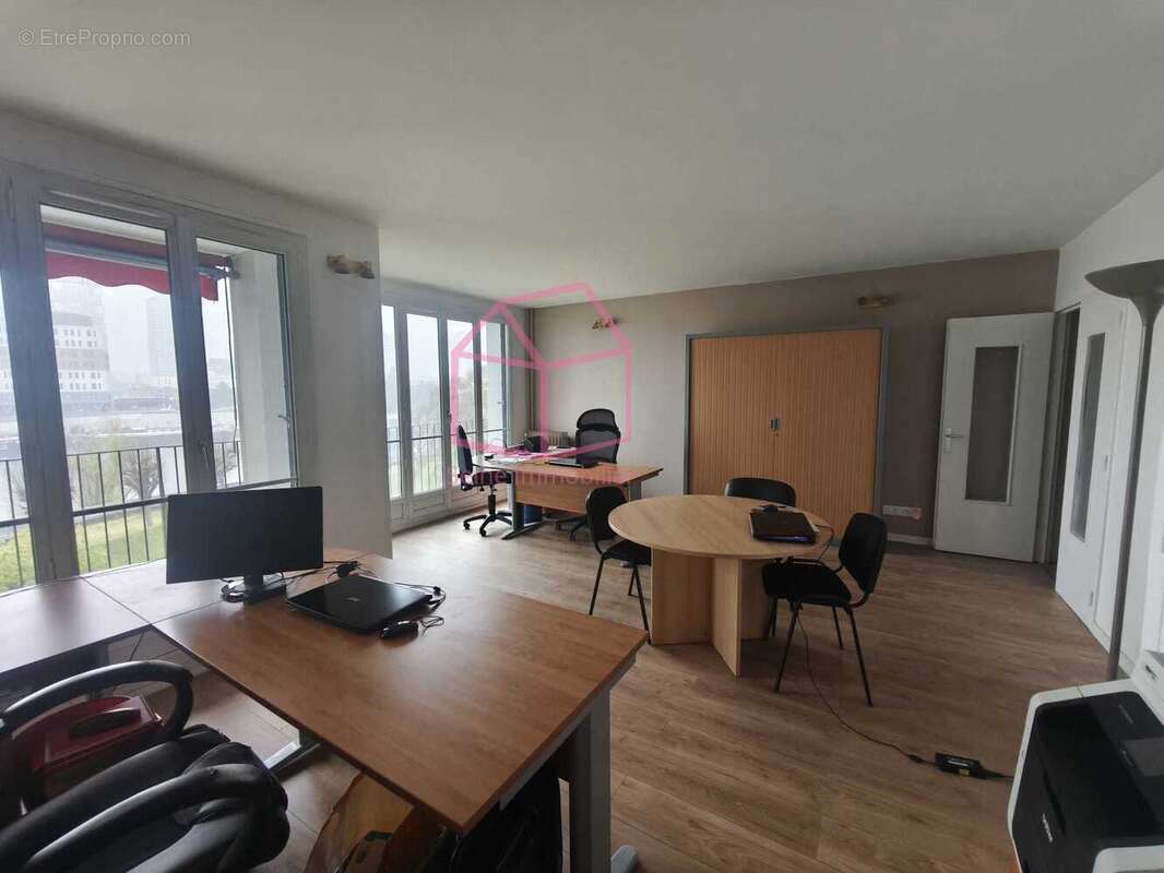 Appartement à CHOISY-LE-ROI