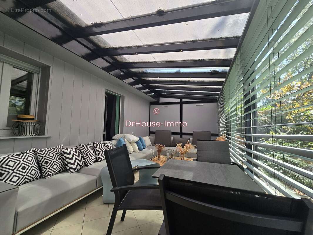 Maison 167 m² à Villeneuve-D'ascq  - photo 9