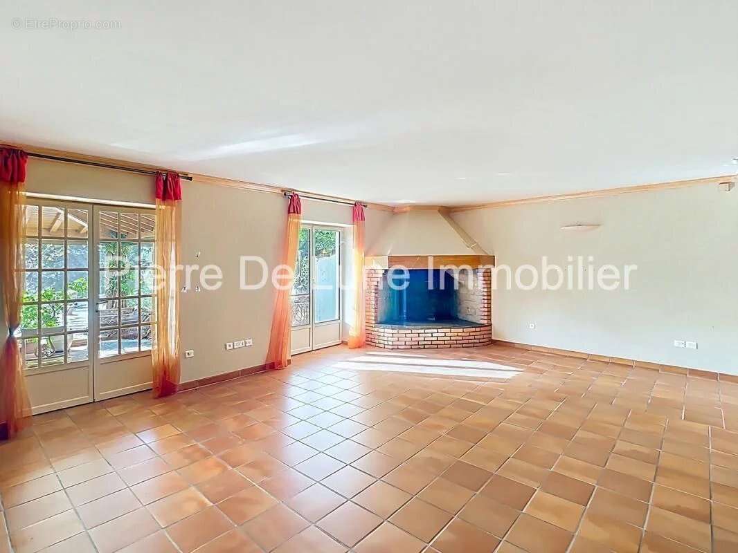 Maison à CALUIRE-ET-CUIRE