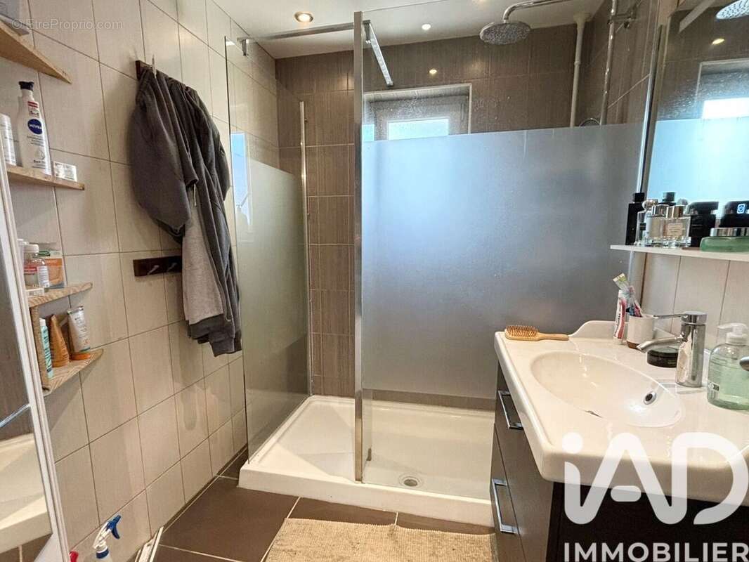 Photo 5 - Maison à ROMANS-SUR-ISERE