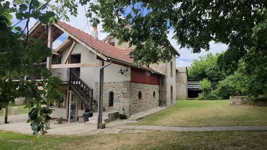 Maison à THAURON