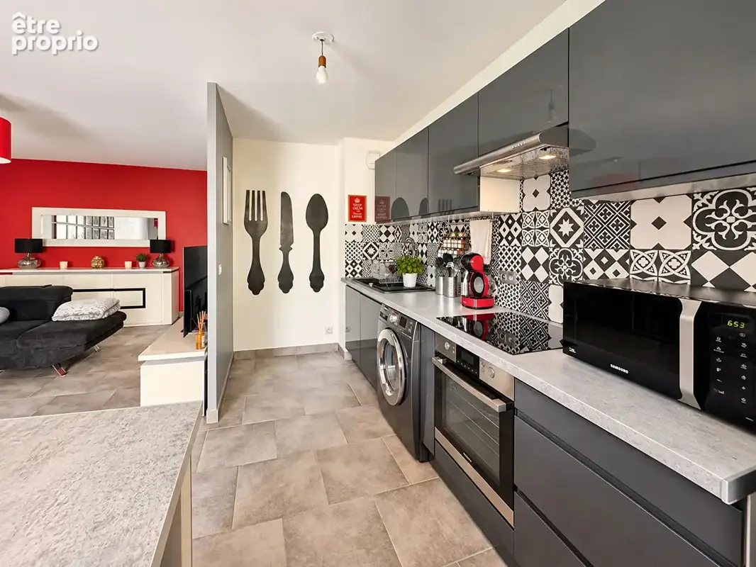 A VENDRE  Appartement Melun 2 pièces 52 m2 Terrasse 15 m²  Parking  Plein centre-ville - photo 4