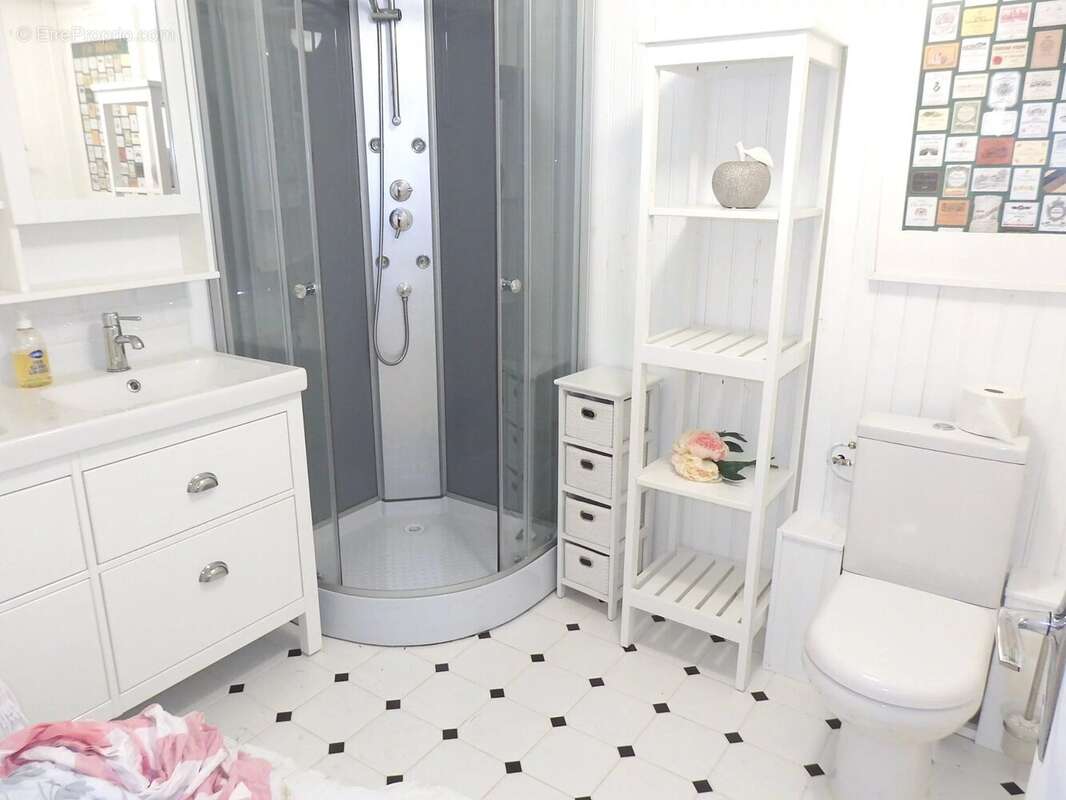 Une maison de campagne de 5 chambres - photo 10