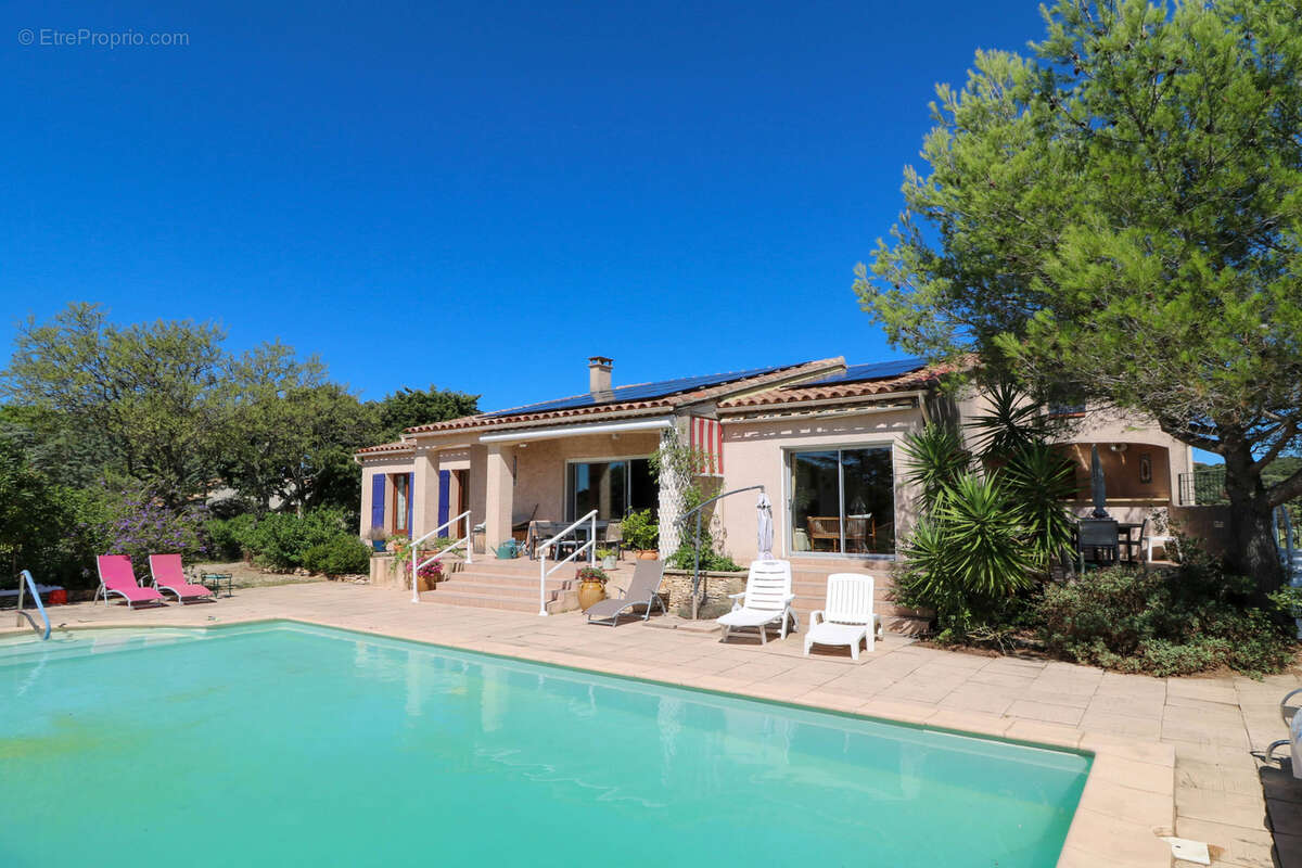 Maison à UZES