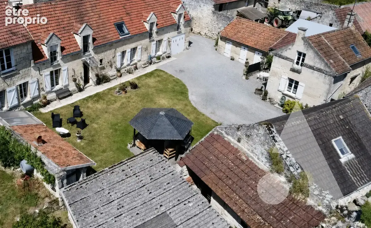 Longère 5 chambres + gîte 2 chambres + dépendances - photo 18
