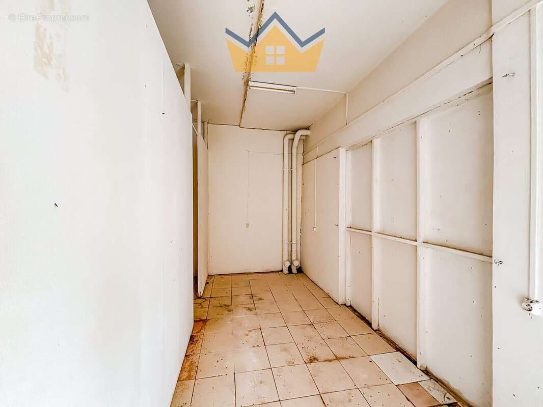 Commerce à FORT-DE-FRANCE