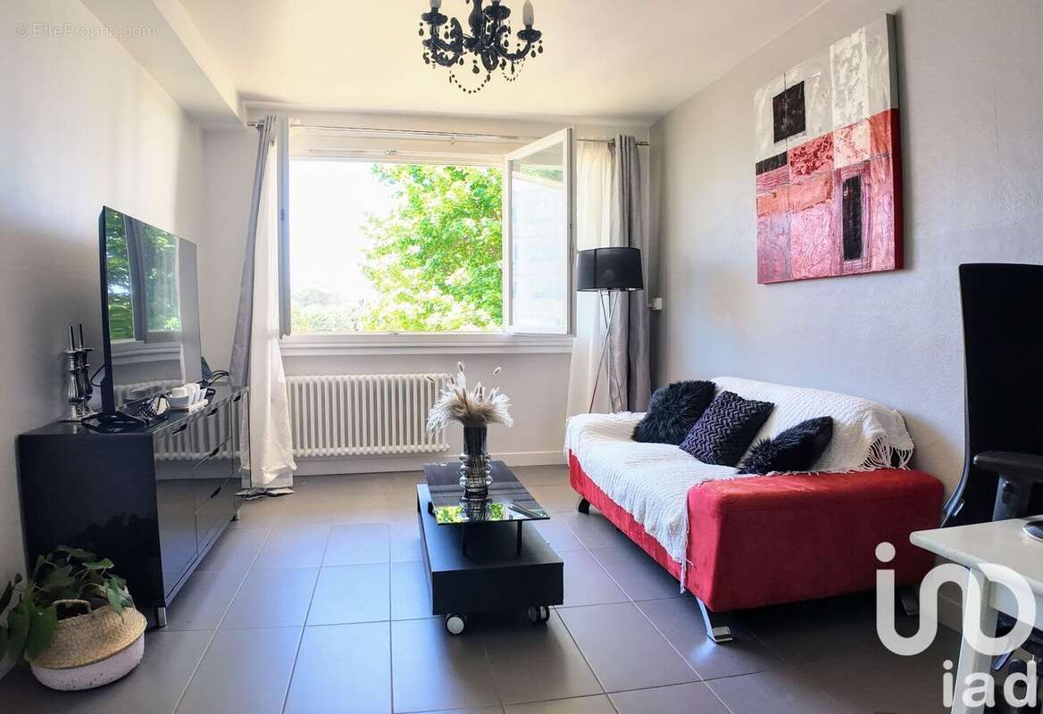 Photo 3 - Appartement à SAINT-ETIENNE