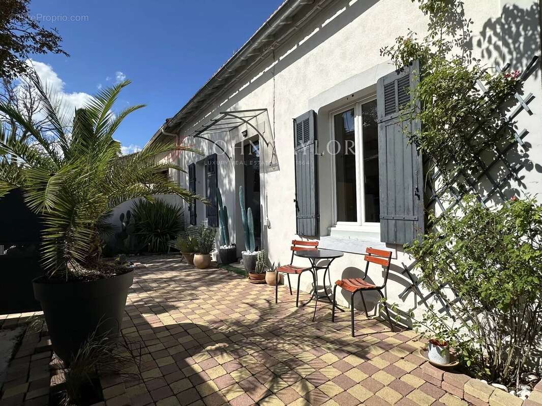 Maison à EYGALIERES