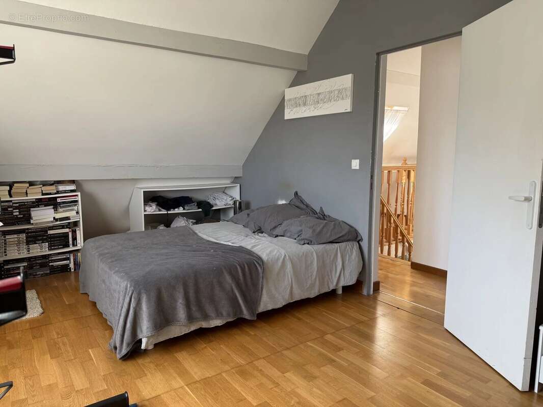 Maison à ONCY-SUR-ECOLE