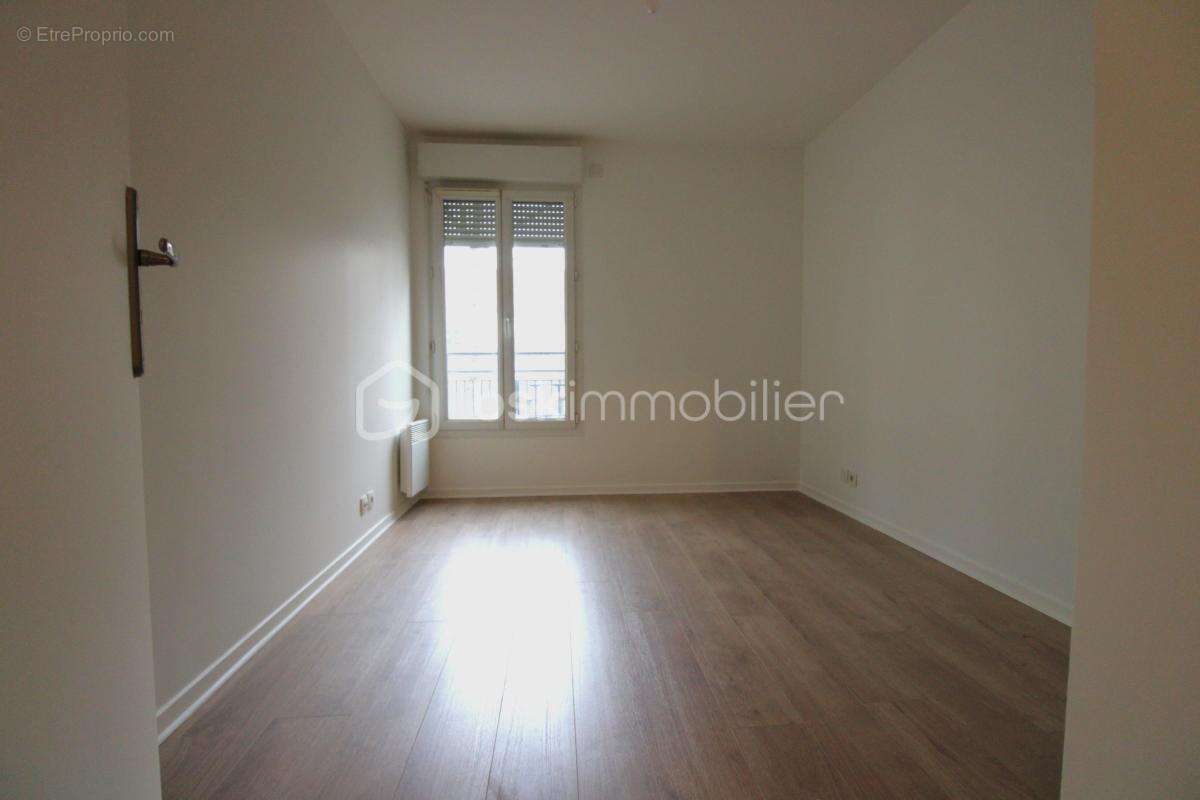 Appartement à HOUILLES