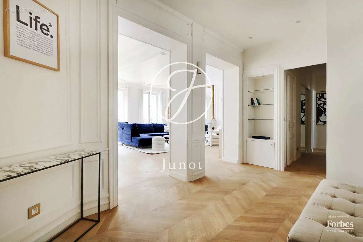 Appartement à PARIS-5E