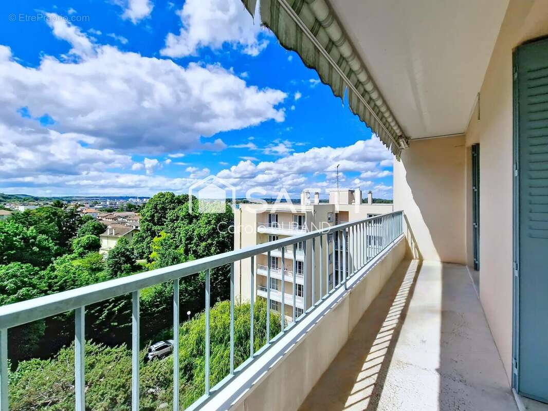 Photo 8 - Appartement à LA VERPILLIERE