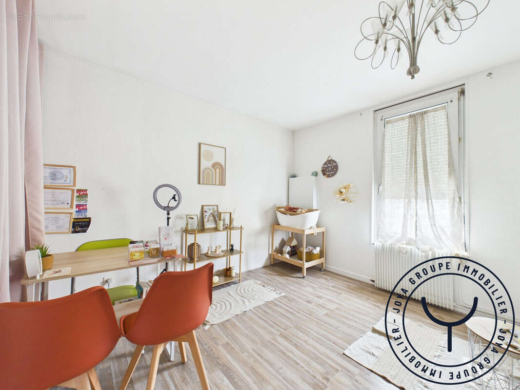 Maison 230 m² à Troyes  - photo 3