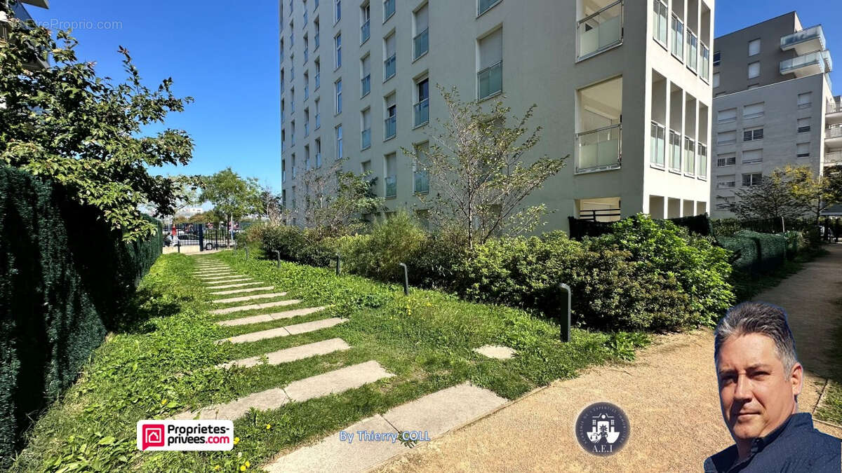 Appartement à VAULX-EN-VELIN