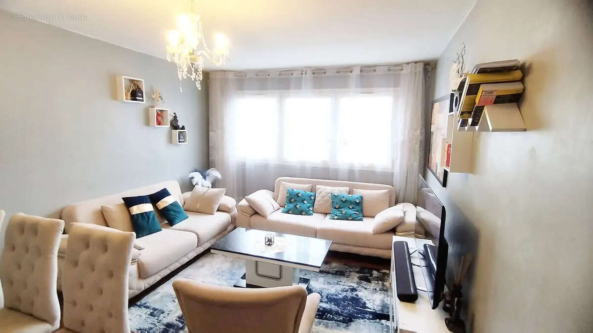 Appartement à SAINT-GRATIEN