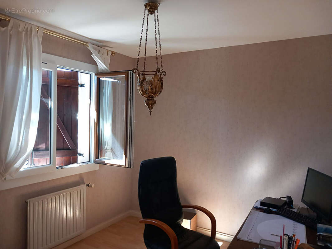 Maison Dole 4 pièce(s) 90 m2 - plain pied - photo 2