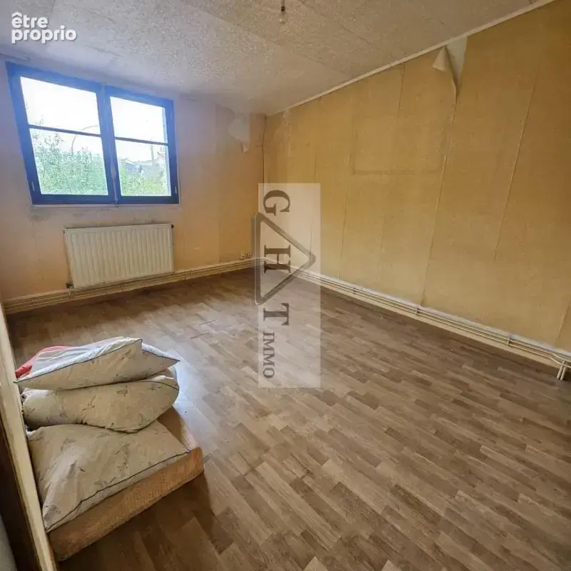 Local commercial 214 m² proche RER - photo 14